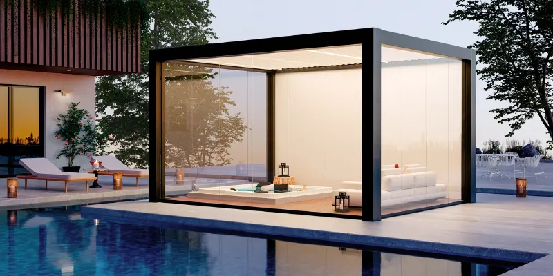 פרגולה שקופה יוקרתית עם דפנות זכוכית